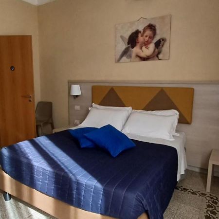 Vatican View Rooms Рим Экстерьер фото